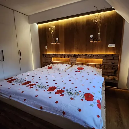 Refrino Na Jedinecnem Miste Apartment *